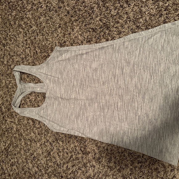 LULULEMON - Picture 2 of 2